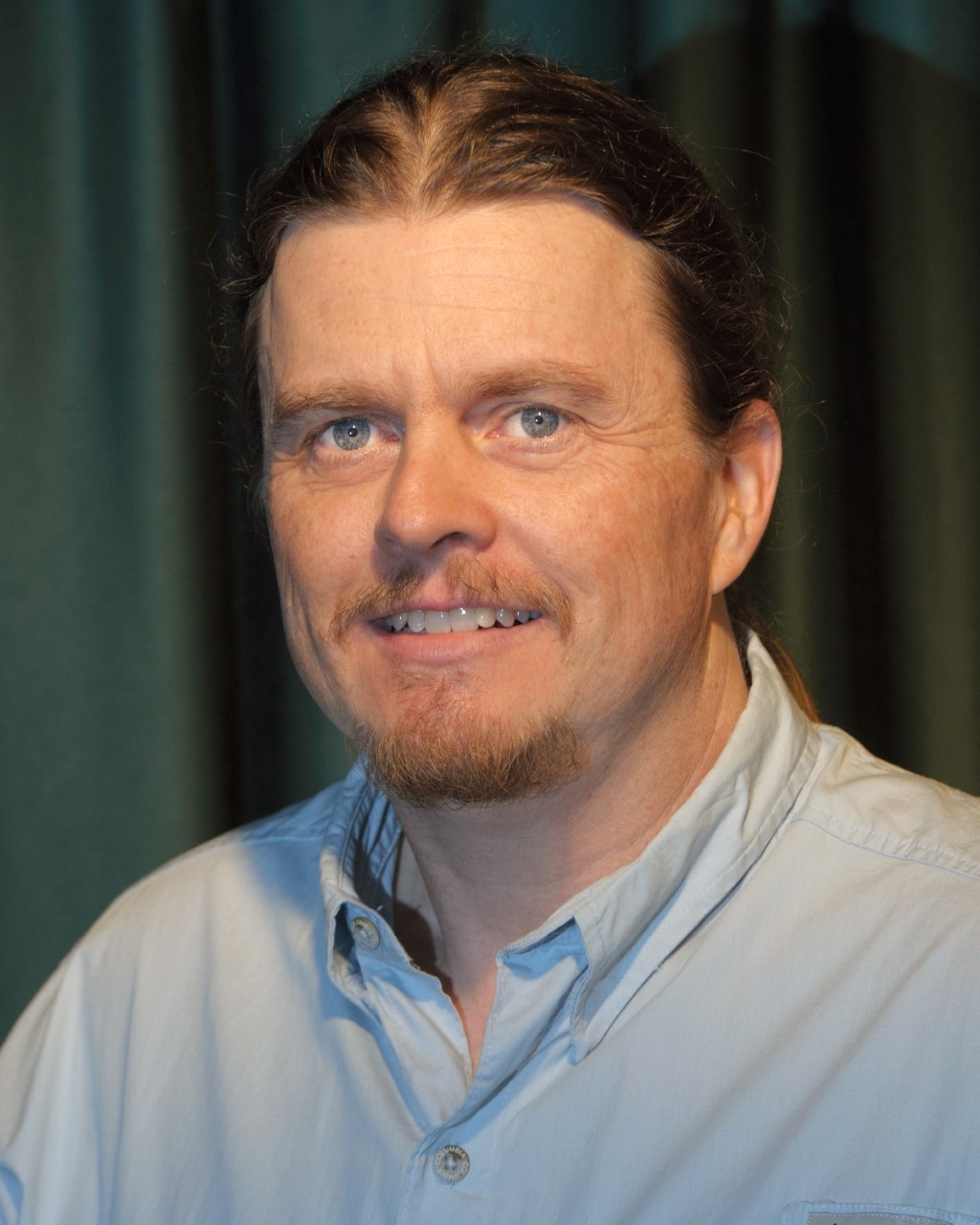 Dr Bill McGraw presenting Rife Technology cancer support session